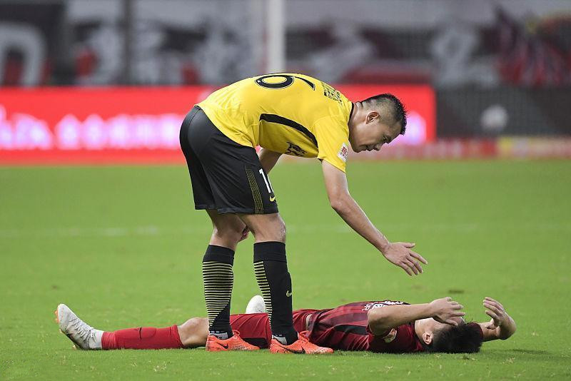 kpl电竞网站 -包含转折点!俄克拉荷马雷霆篮板制胜,中超加时末段攻防权衡,球迷炸锅,球探报告显示潜力的词条